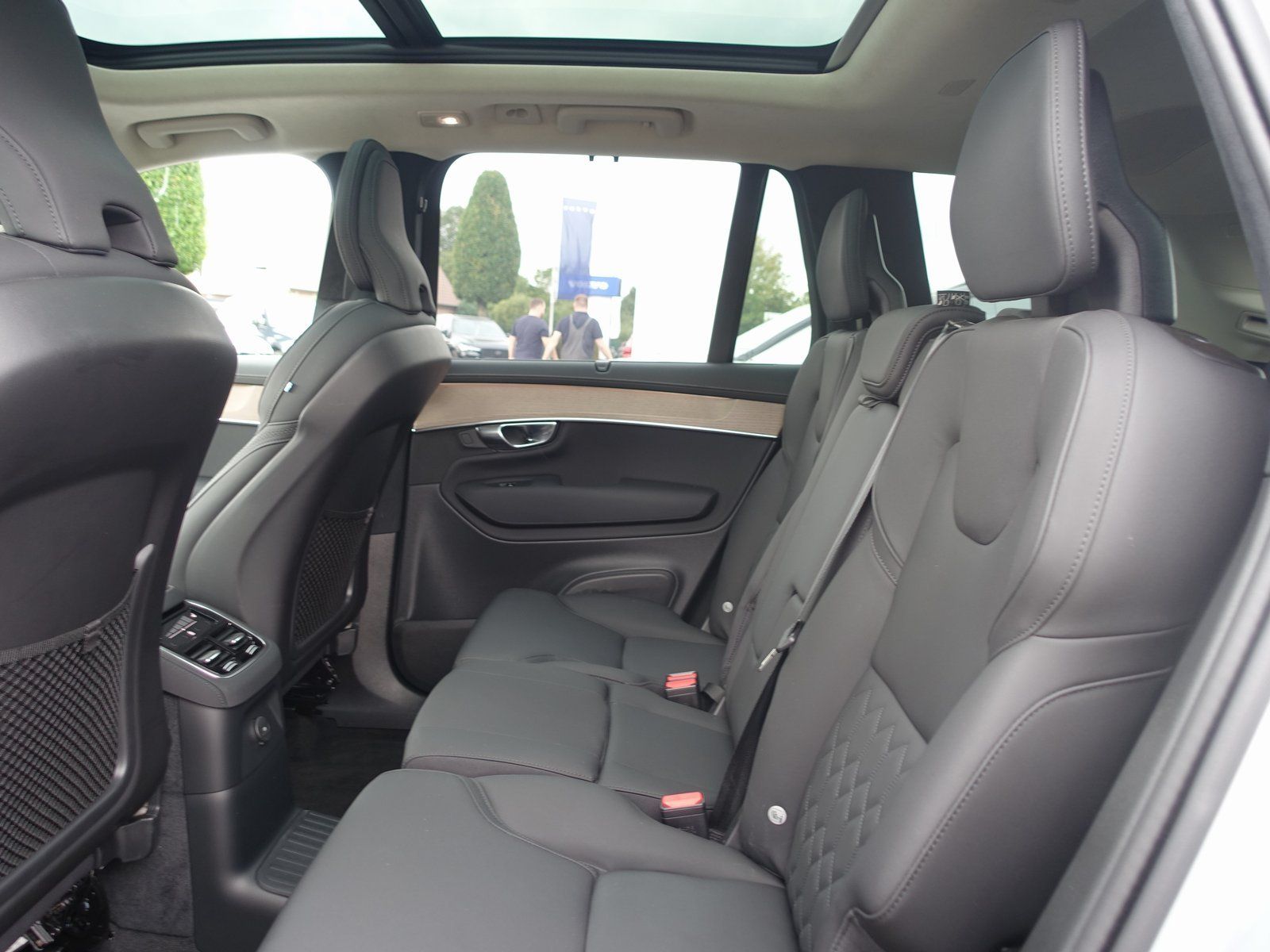 Volvo XC90 Ultra T8 AWD Plug-in Hybrid HUD H&K PANO foto 10