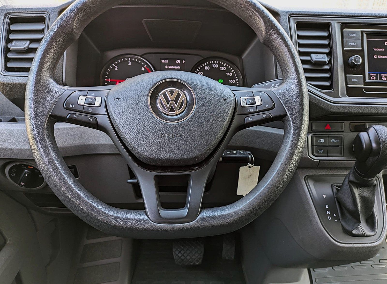 Fahrzeugabbildung Volkswagen Crafter Kasten AUT. L4H2 KLIMA SITZHZG ACC NAVI