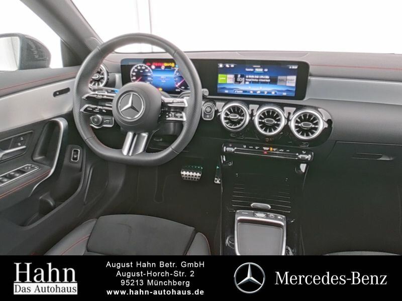 Fahrzeugabbildung Mercedes-Benz CLA 200 Shooting Brake AMG/NIGHT/LED/PANO/TOTW./