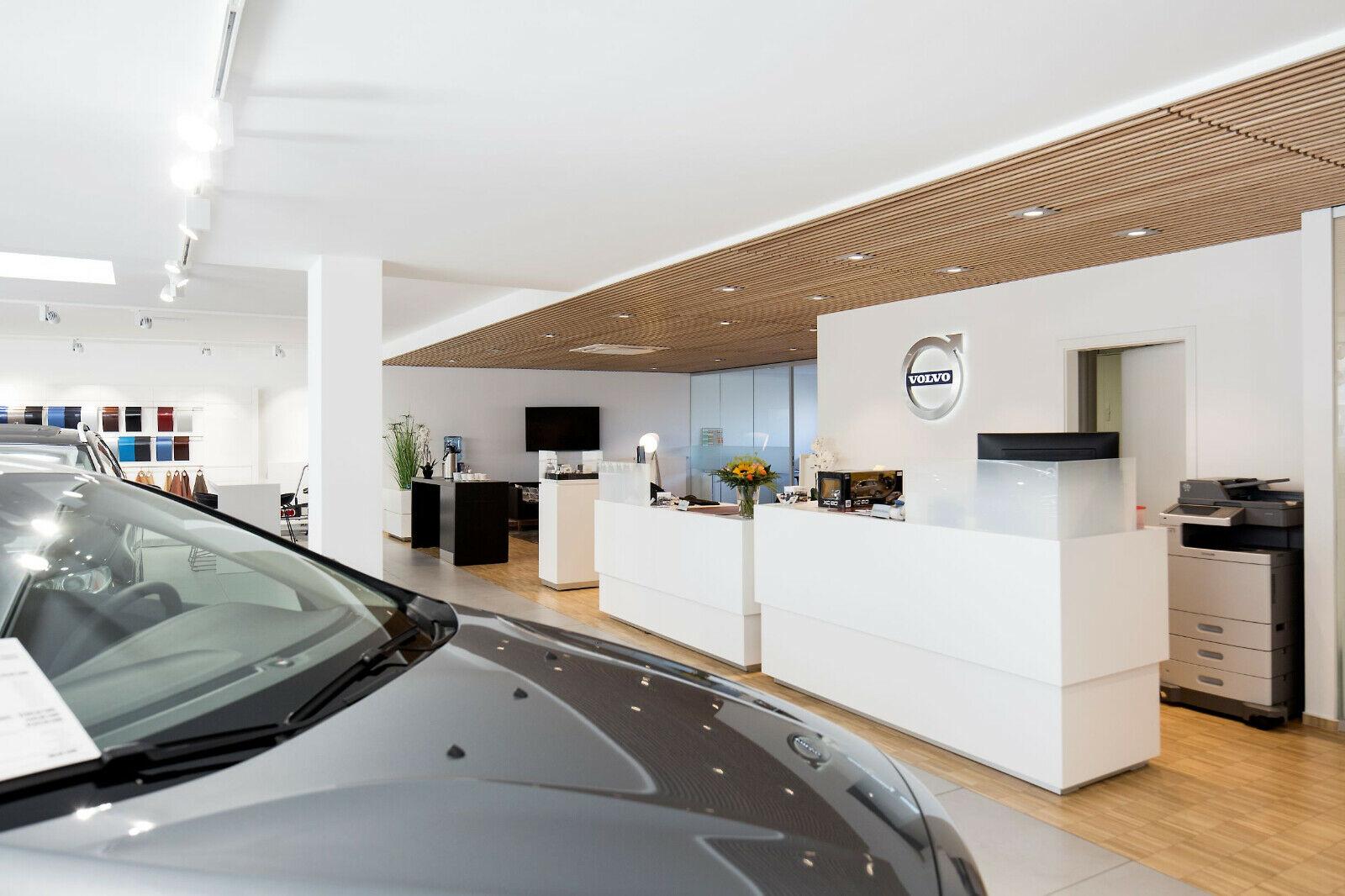 showroom-image-main