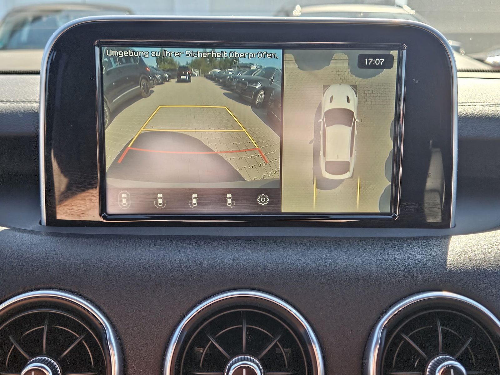 Fahrzeugabbildung Kia Stinger 3.3T V6 GT 4WD PANO*360°HUD*H&K*LED*20"