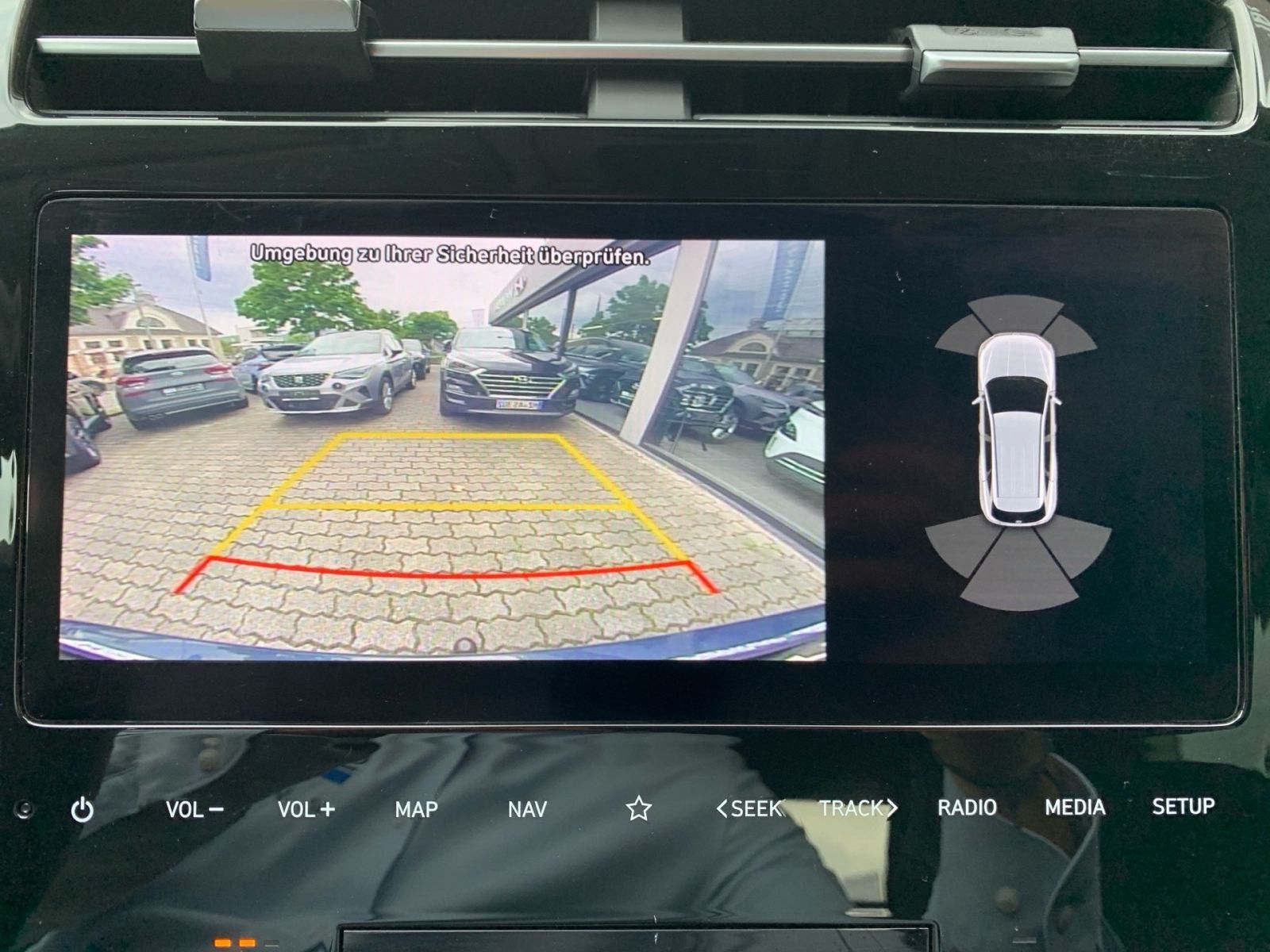 Fahrzeugabbildung Hyundai TUCSON 1.6 T-GDI Trend Plug-In Hybrid 4WD AHK As