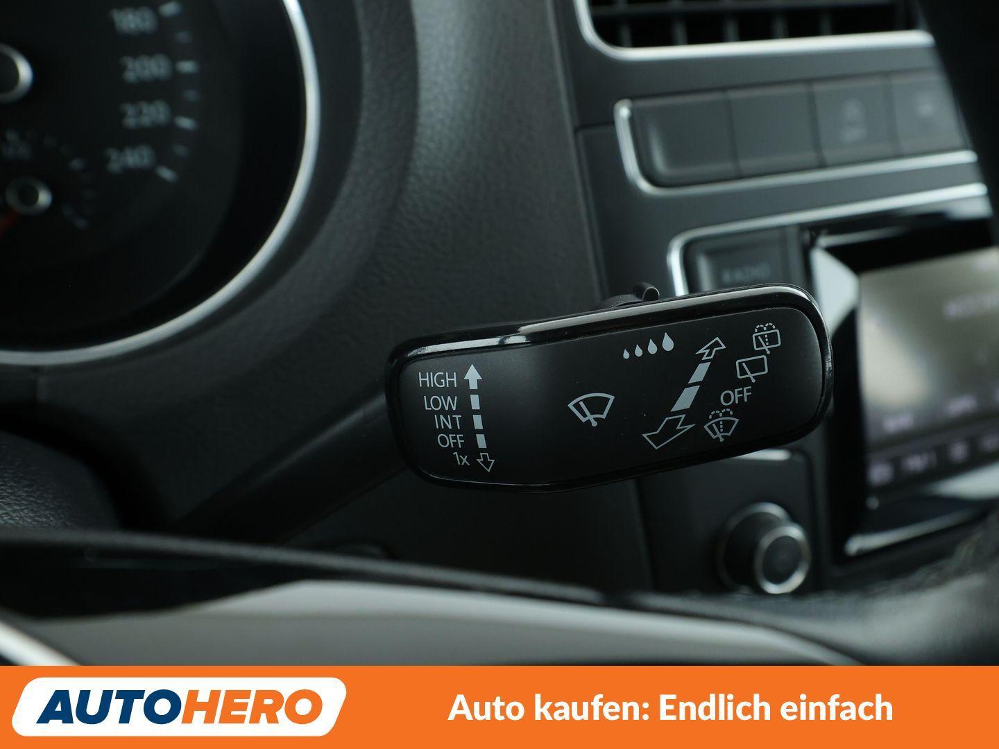 Volkswagen Polo 1.2 TSI Comfortline BlueMotion Tech *PDC*