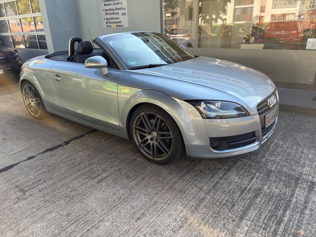 Fahrzeugabbildung Audi TT 2.0 TFSI Roadster quattro Autom.+Leder+Navi+