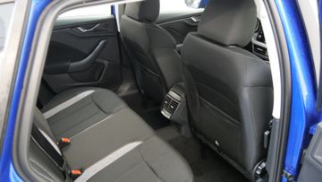 Skoda Kamiq Selection 1,0 TSI PDC DAB LED SHZ