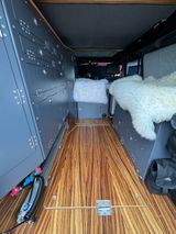 Land Rover Defender 110 Td4 -ExTec 2 und 4 Personen Ausbau - Land Rover Defender aus 2007