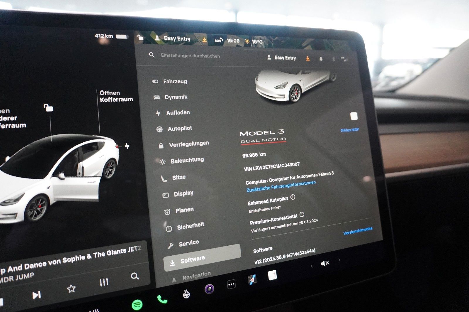 Fahrzeugabbildung Tesla Model 3 PERFORMANCE DUAL-MOTOR NAVI/LED/PILOT+