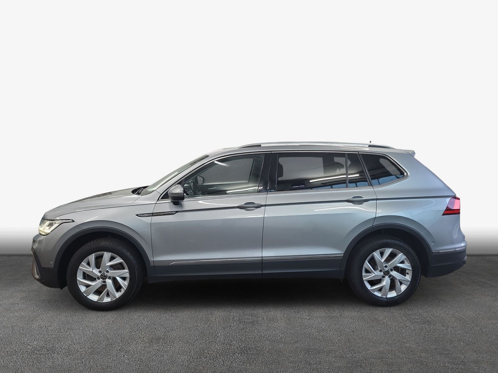 Volkswagen Tiguan Allspace 2.0 TDI 4Motion DSG Life AHK Nav foto 4