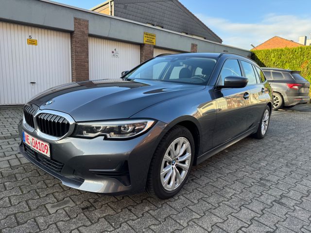 BMW 320 d Advantage-Navi-LED-SHZ-Ambiente