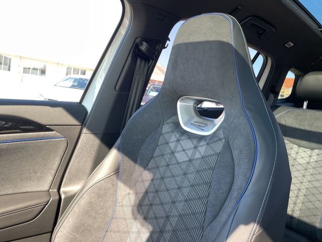 Tayron R-Line 2.0 TDI DSG 4M,IQ.LIGHT,Kamera,AHK