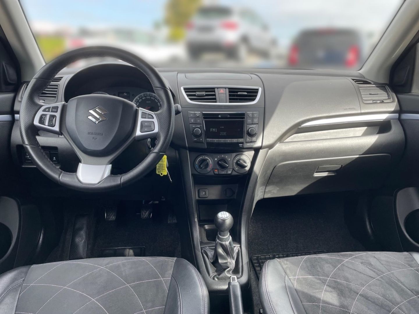 Fahrzeugabbildung Suzuki Swift 1.2 X-TRA Sitzheizung Klima Tempomat