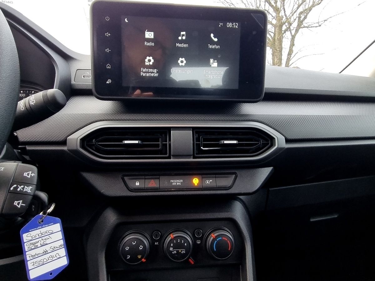 Fahrzeugabbildung Dacia Sandero Essential SCe 65