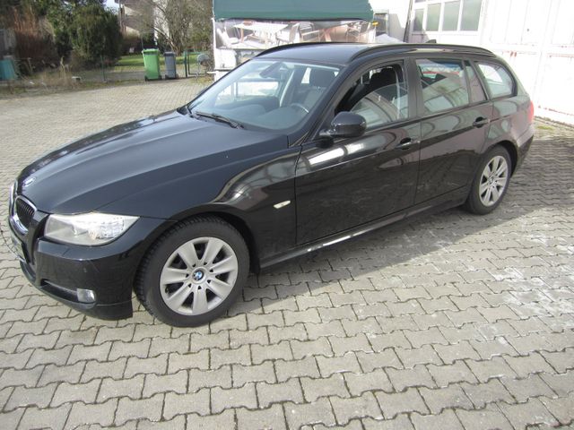 BMW 320 Baureihe 3 Touring 320d EfficientDynamics