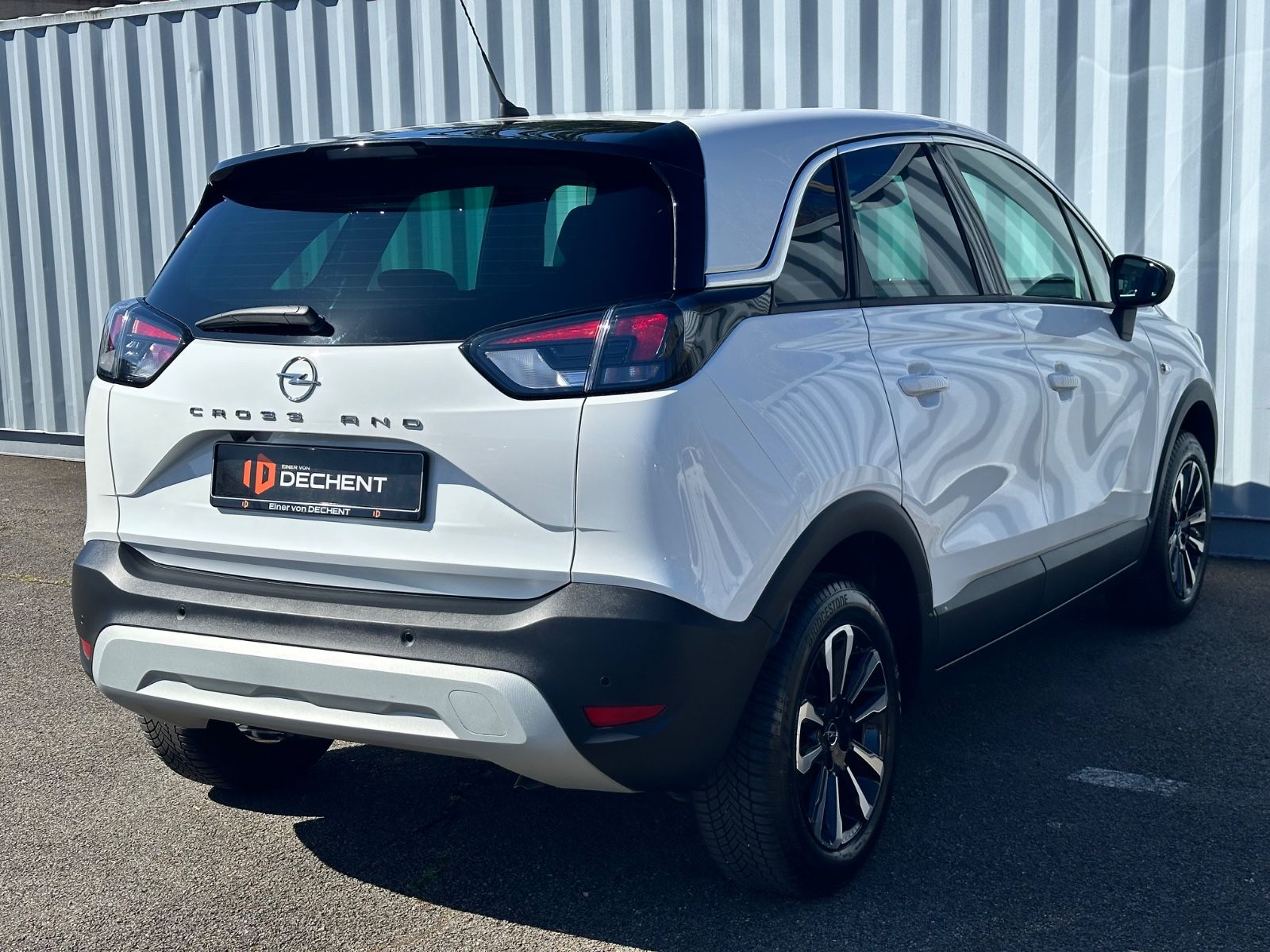 Fahrzeugabbildung Opel Crossland Elegance Navi*Sitzh.*Allw.*Kamera