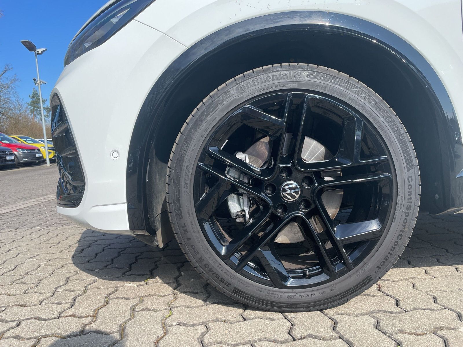 Tiguan R-line TDI DSG Matrix AZV Kamera