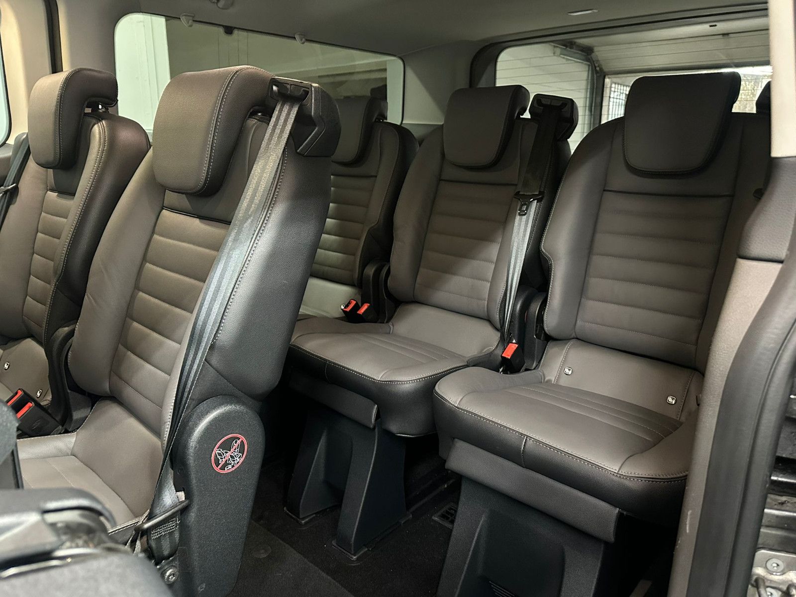 Fahrzeugabbildung Ford Tourneo Custom  320 L2H1 Titanium X*ACC*SDH*2KLI
