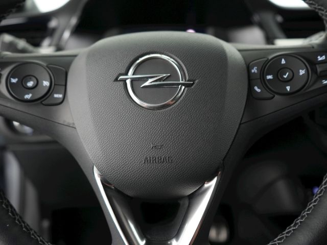Corsa-e F ULTIMATE 50kWH AT+LED MATRIXLICHT+NAVI