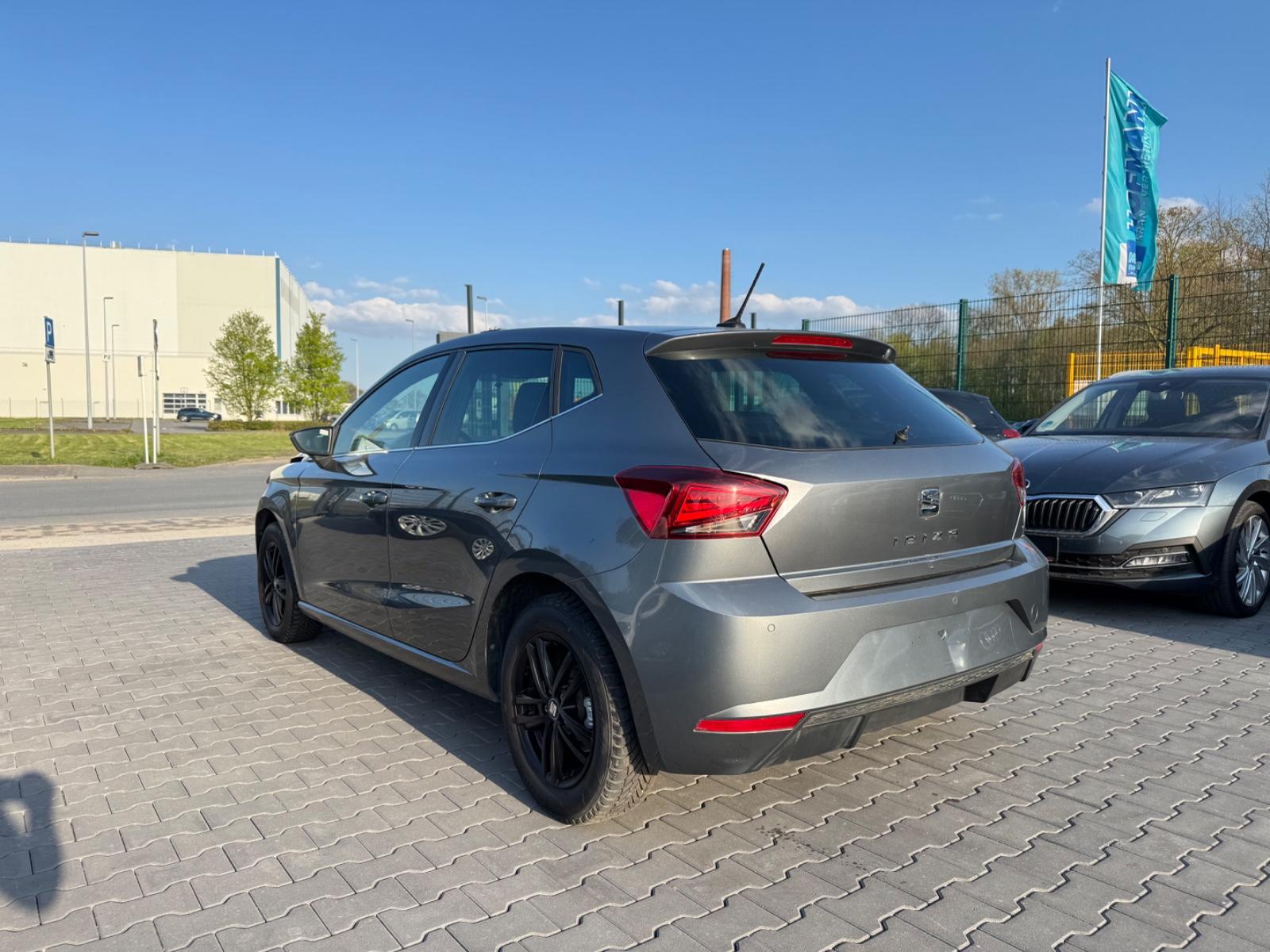 Seat Ibiza Xcellence / Pano/ Nav./ Alu