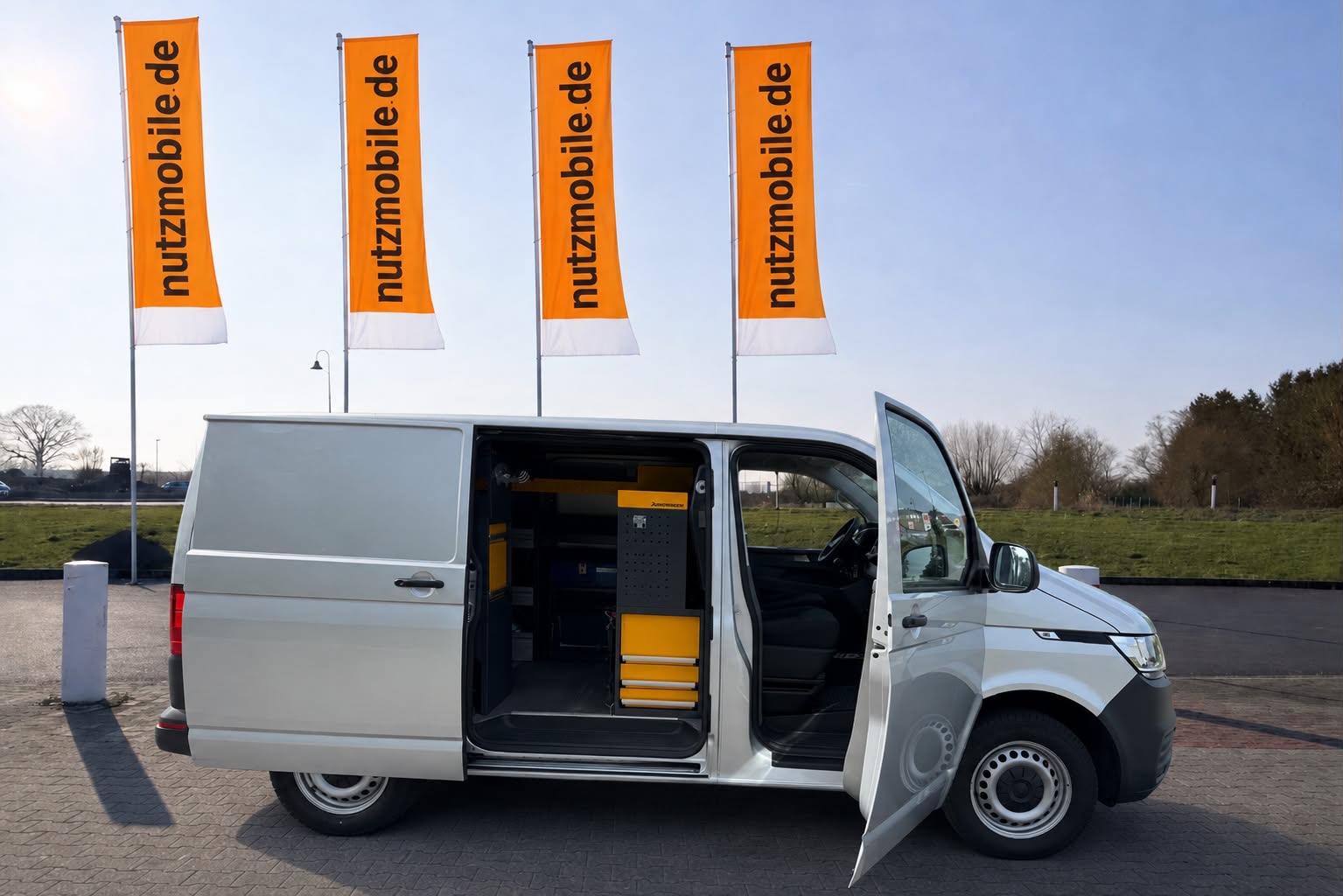Volkswagen T6.1  Werkstattausstattung Regale