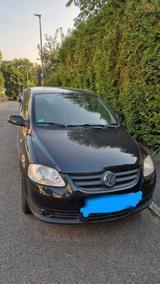 Volkswagen VW Fox zu verkaufen- TÜV bis Oktober 2026 - Volkswagen Fox in Stuttgart