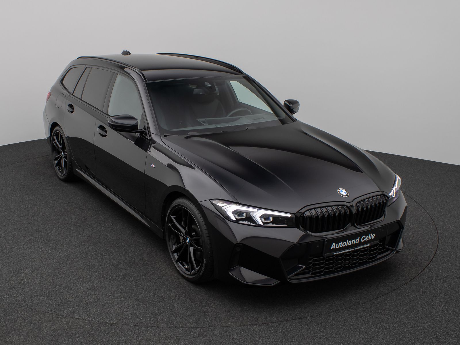 Fahrzeugabbildung BMW 330i M Sport HUD DAB H/K PDC Komfort Alarm 19"