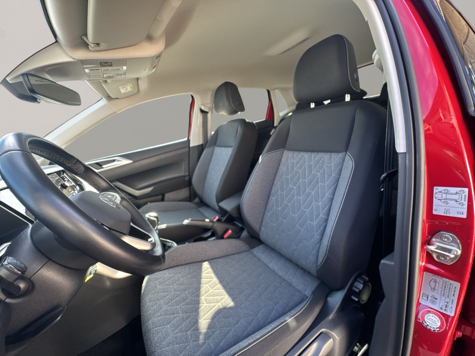 Polo 1.0 TSI MOVE, IQ.Light, RearView, PlusPaket
