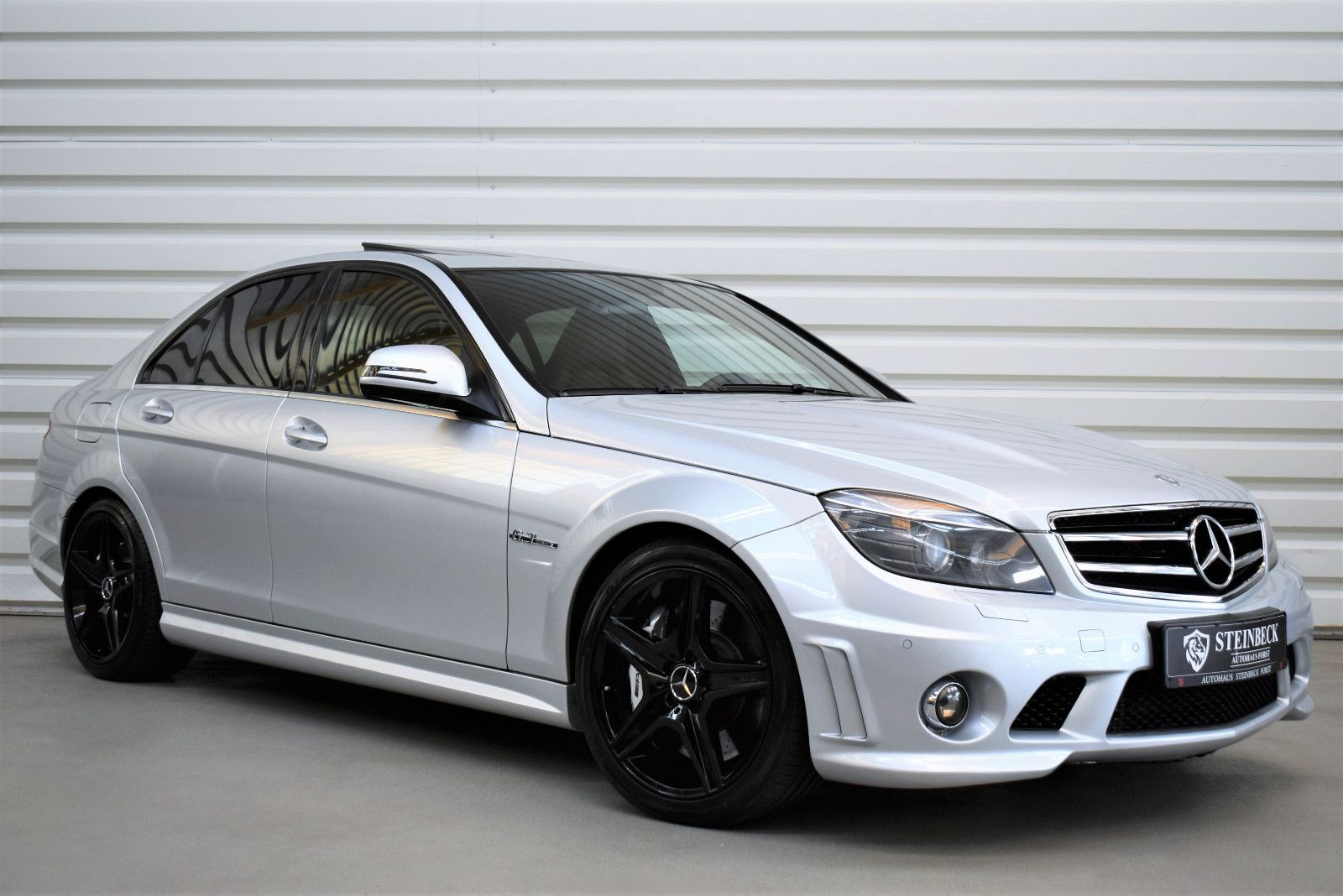 Mercedes-Benz C 63 AMG Avantgarde