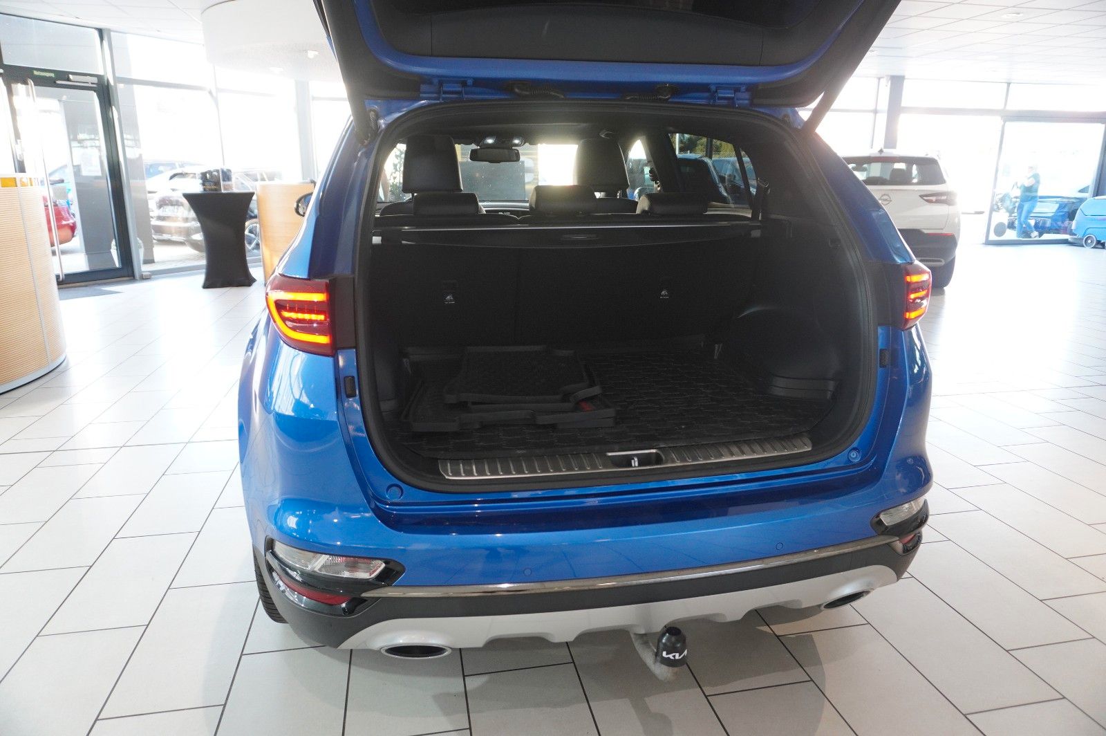 Fahrzeugabbildung Kia Sportage 2.0D GT-LINE AWD NAVI/LED/360°/PANO/AHK
