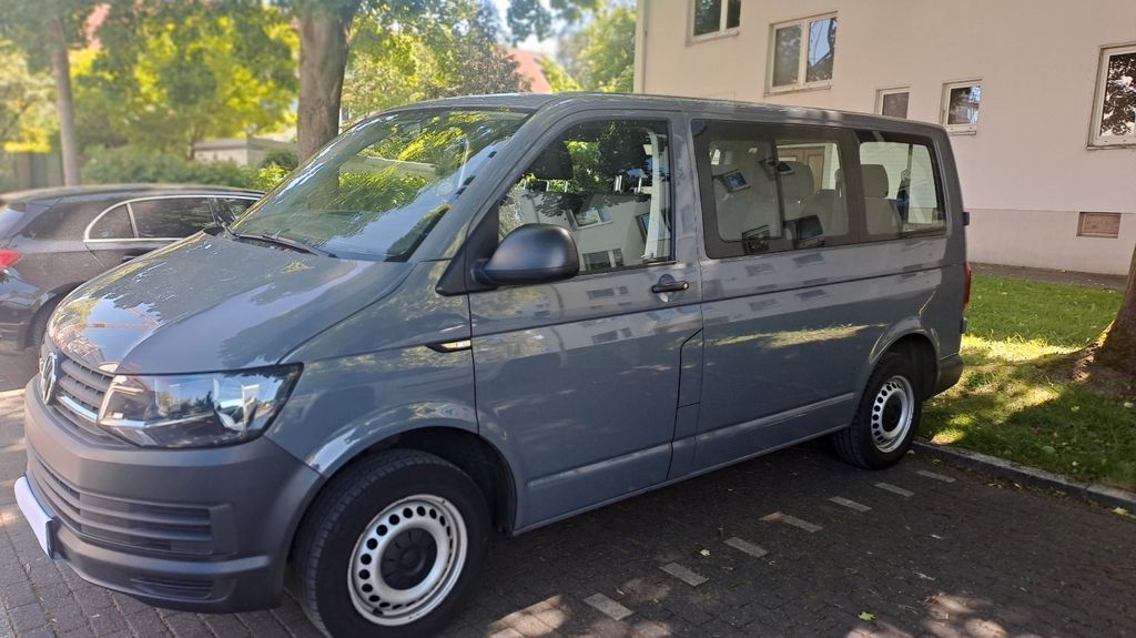 Image of Volkswagen T6 Kombi