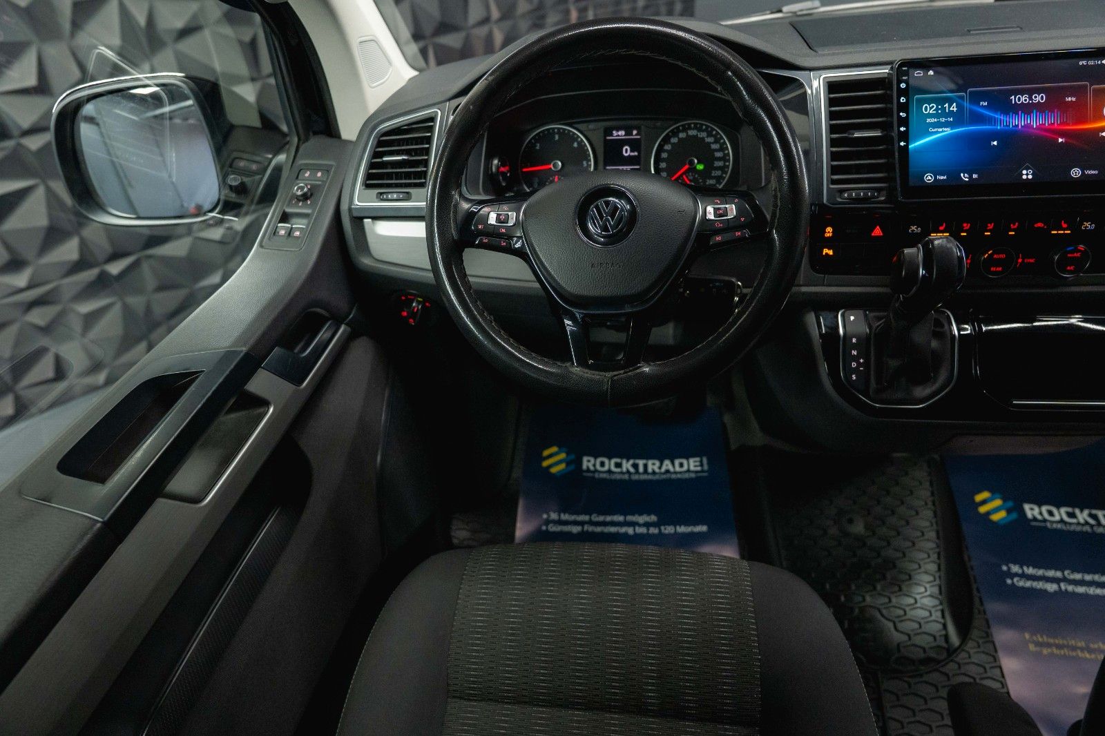 Fahrzeugabbildung Volkswagen T6 Multivan 2.0 TDI DSG Lang *ACC*CarPlay*DAB*