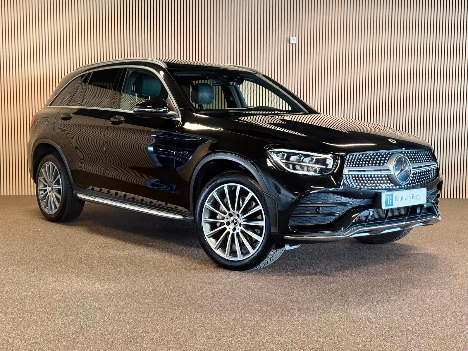 Mercedes-Benz GLC300e 4Matic-MAG-PANO-BURMESTER-MEMORY