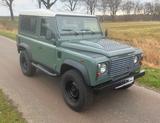Land Rover Defender 90 TD4 Station Wagon (kurz)  - Land Rover Defender: Td4