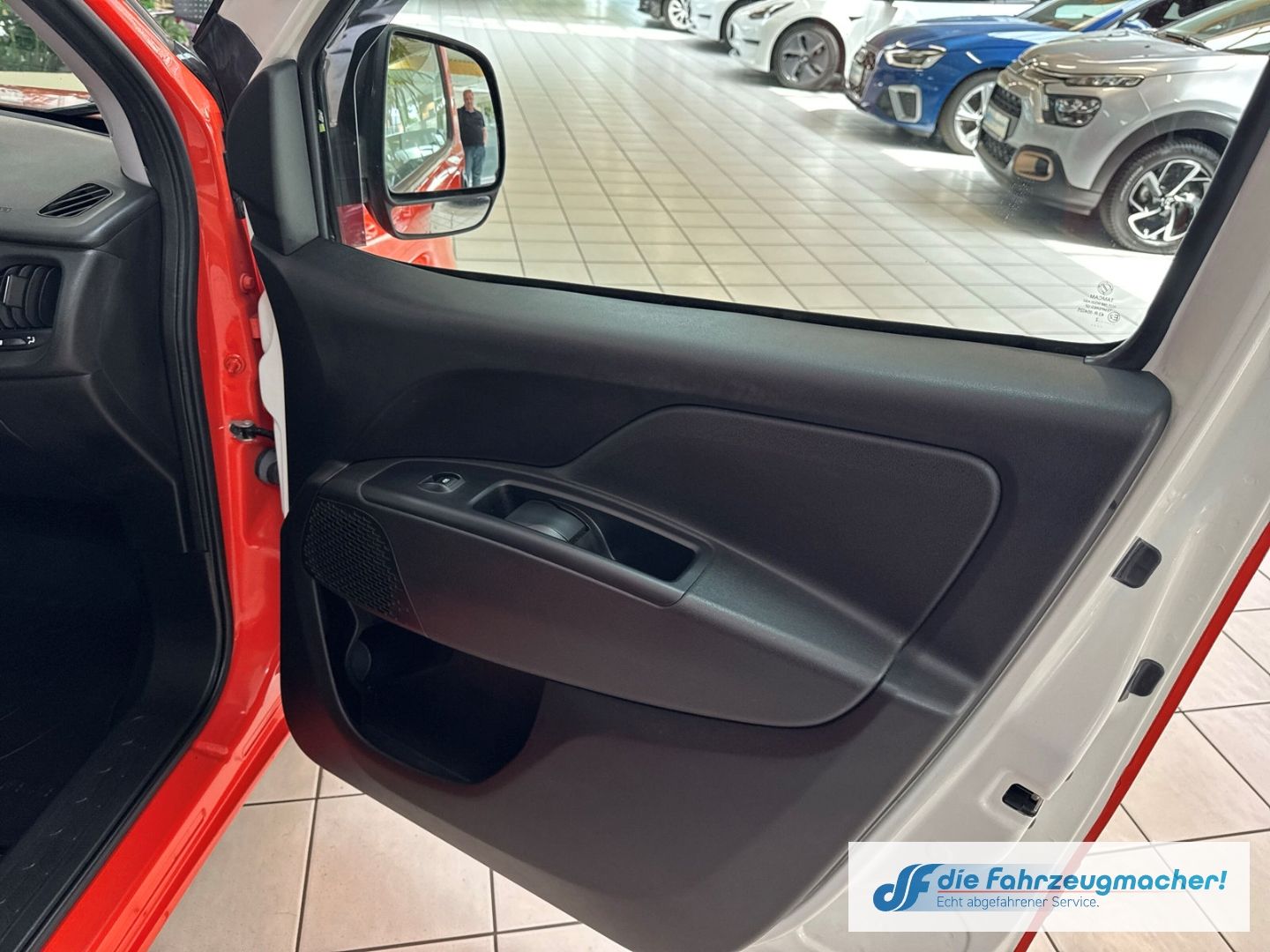 Fahrzeugabbildung Fiat Doblo SX Maxi Kasten 1.6 Multijet EU6d DAB Rückf