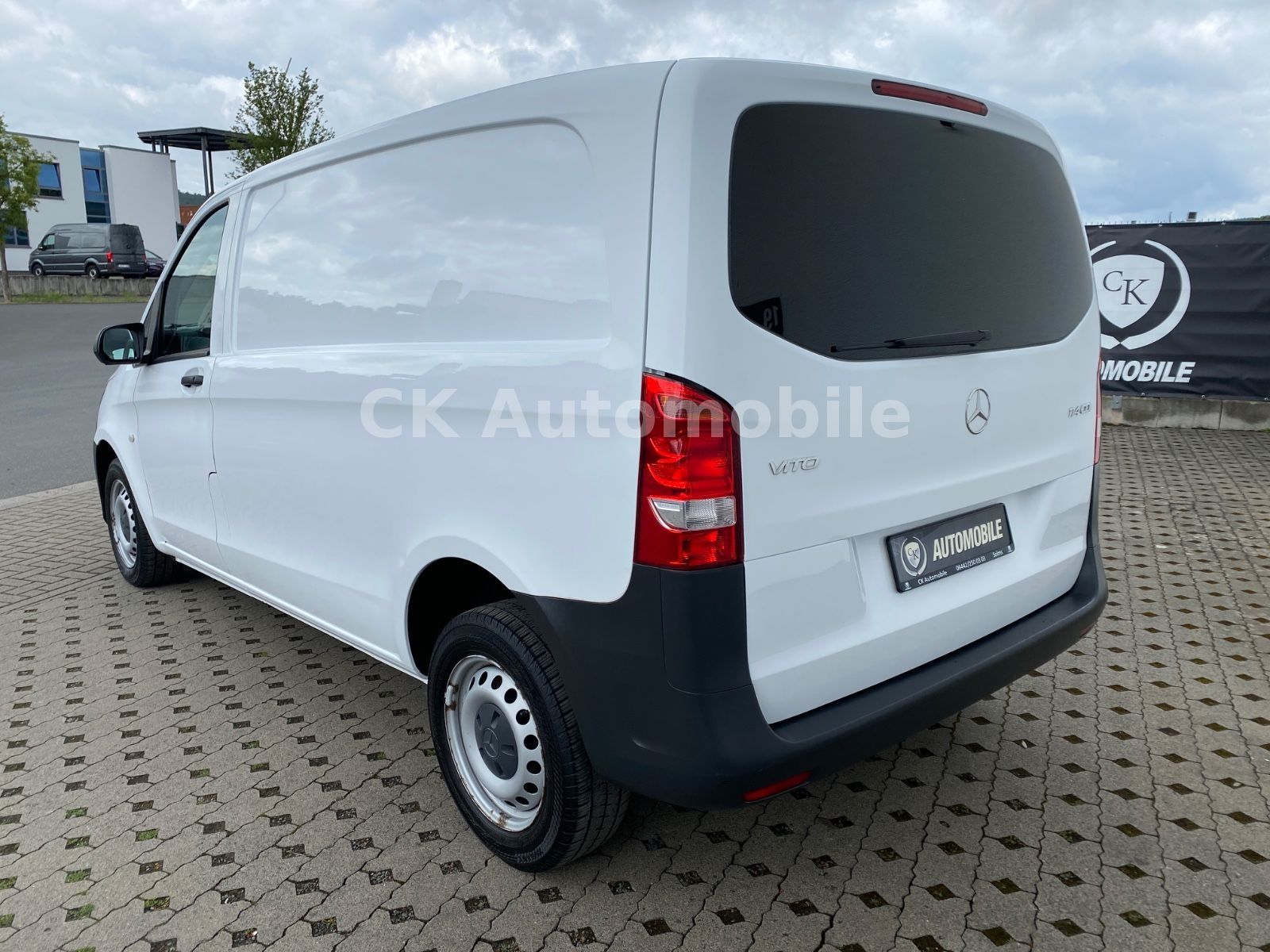 Fahrzeugabbildung Mercedes-Benz Vito Kasten 114CDI RWD Kompakt/Klima/Tempomat