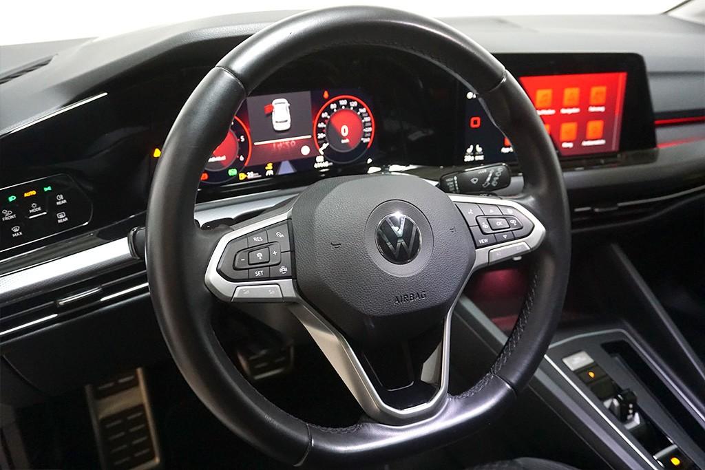 Volkswagen Golf 8 2.0TDI DSG Active Virtual AHK Pano ACC, миниатюра 9