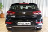 Hyundai i30 1.0 T-GDI Hatchback Family LED Navi - Hyundai i30: Schwarz