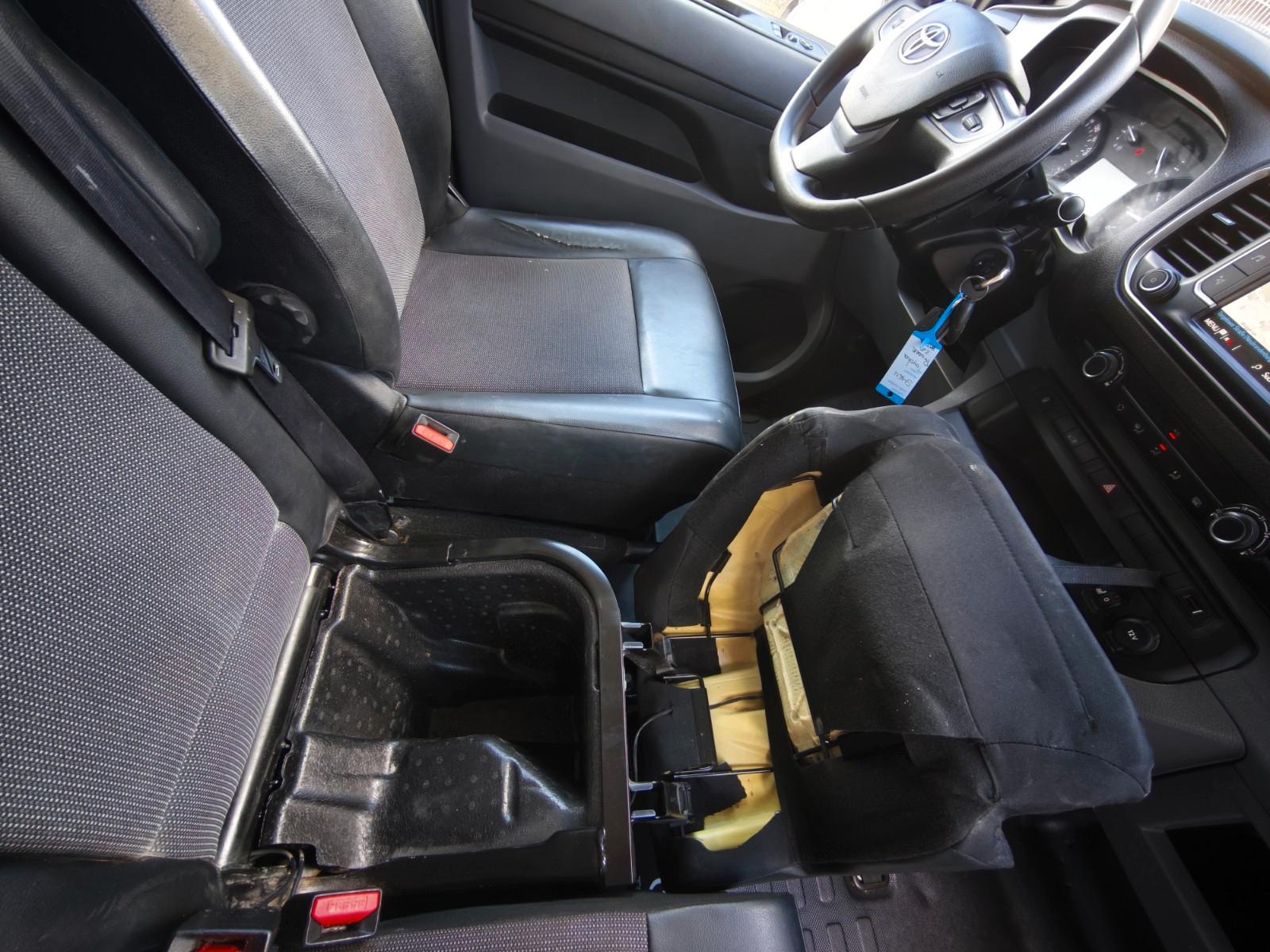 Toyota Proace L2 Kasten Automatik Klima+Navi+Kamera+AHK