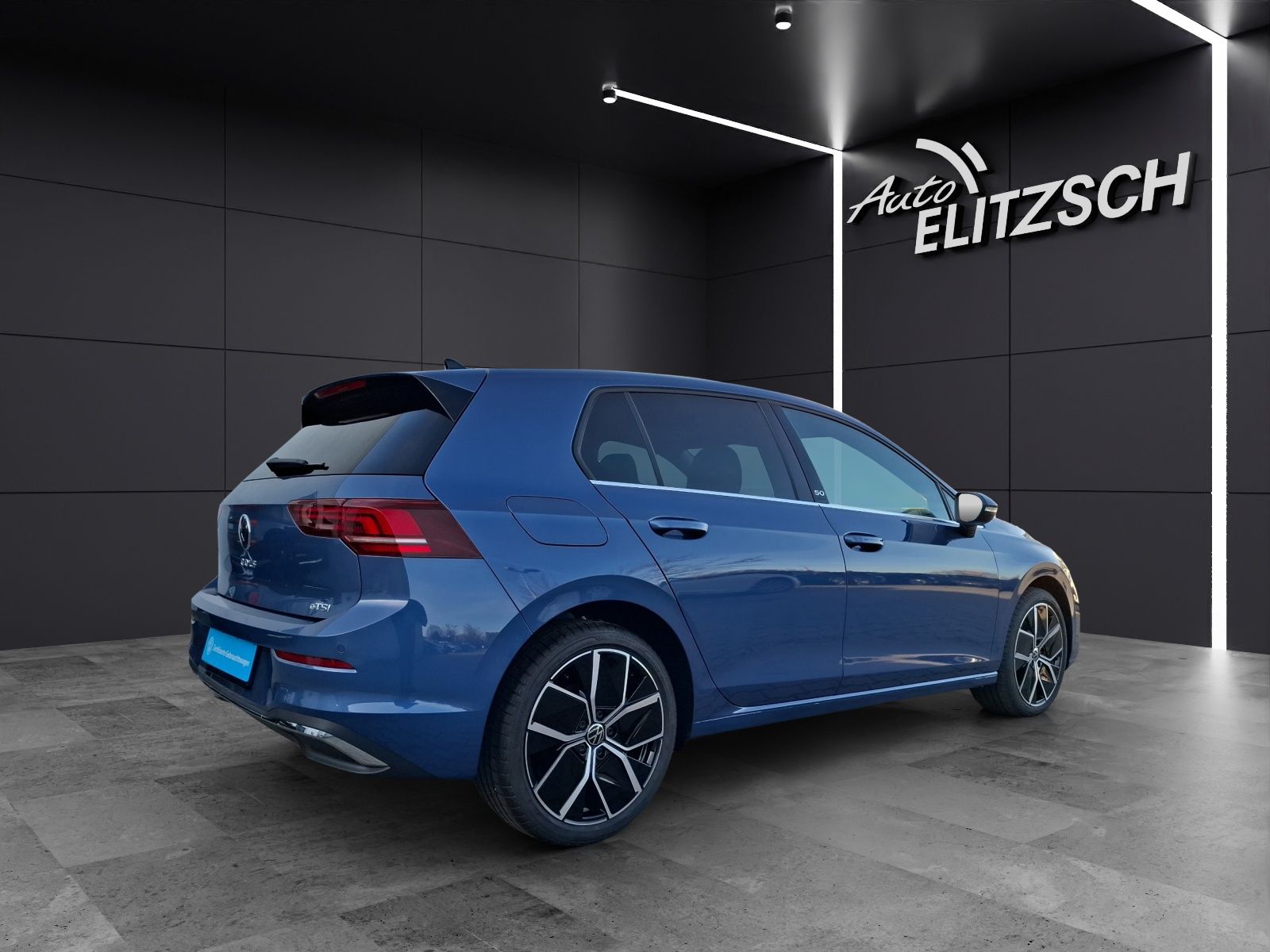 Fahrzeugabbildung Volkswagen Golf VIII eTSI Edition-50 DSG LEDplus AHK Navi P