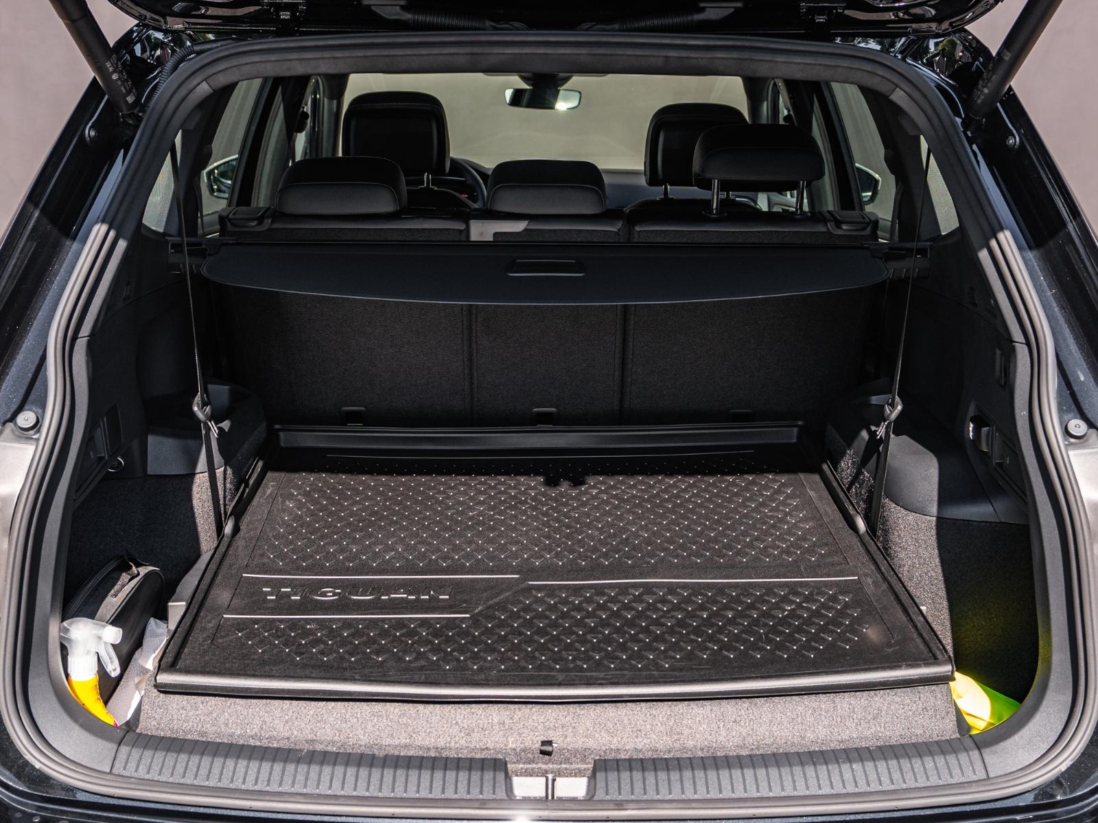 Volkswagen Tiguan Allspace R-Line 4M VOLLLL