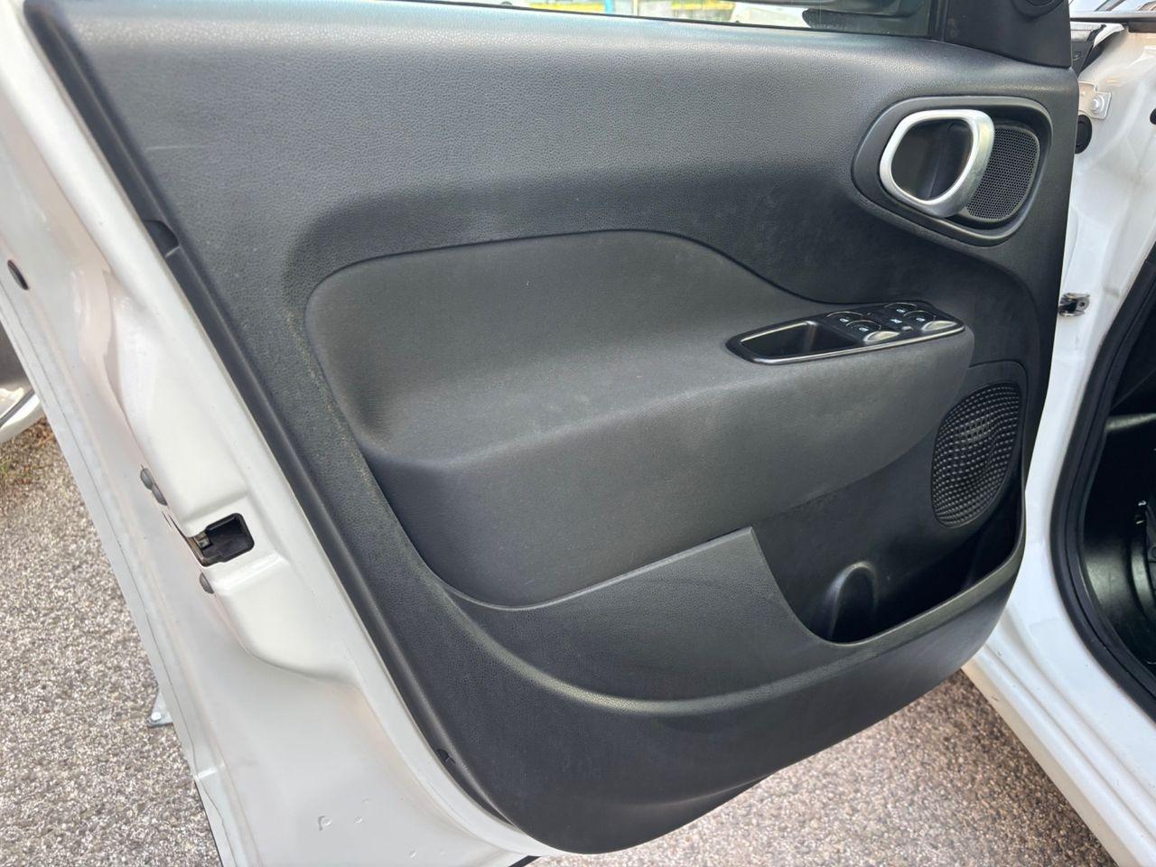Fiat 500L 2015 — photo 15