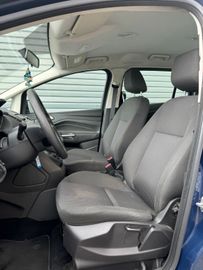 Ford Grand C-Max - 9