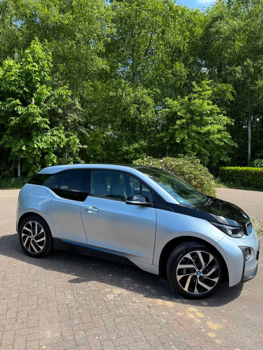 BMW i3 (60 Ah)