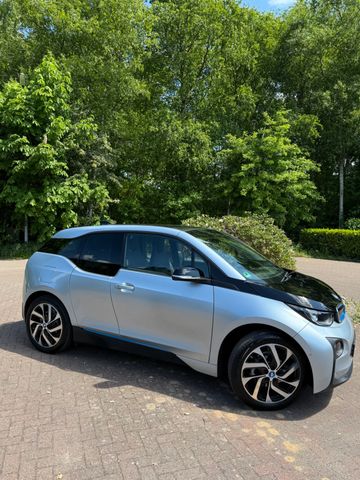 BMW i3 (60 Ah)