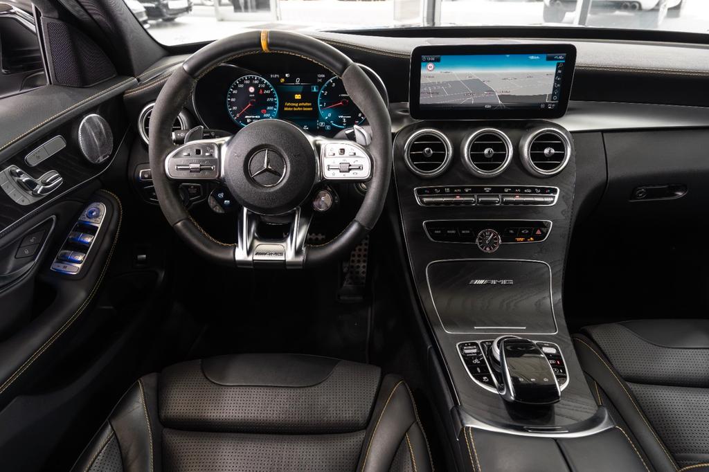 Mercedes-Benz C 63 AMG