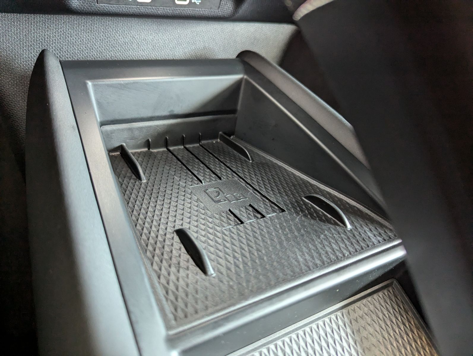 CUPRA Tavascan 210 kW Endura Drive-Pack 82kwh Navi-15" - Image 36