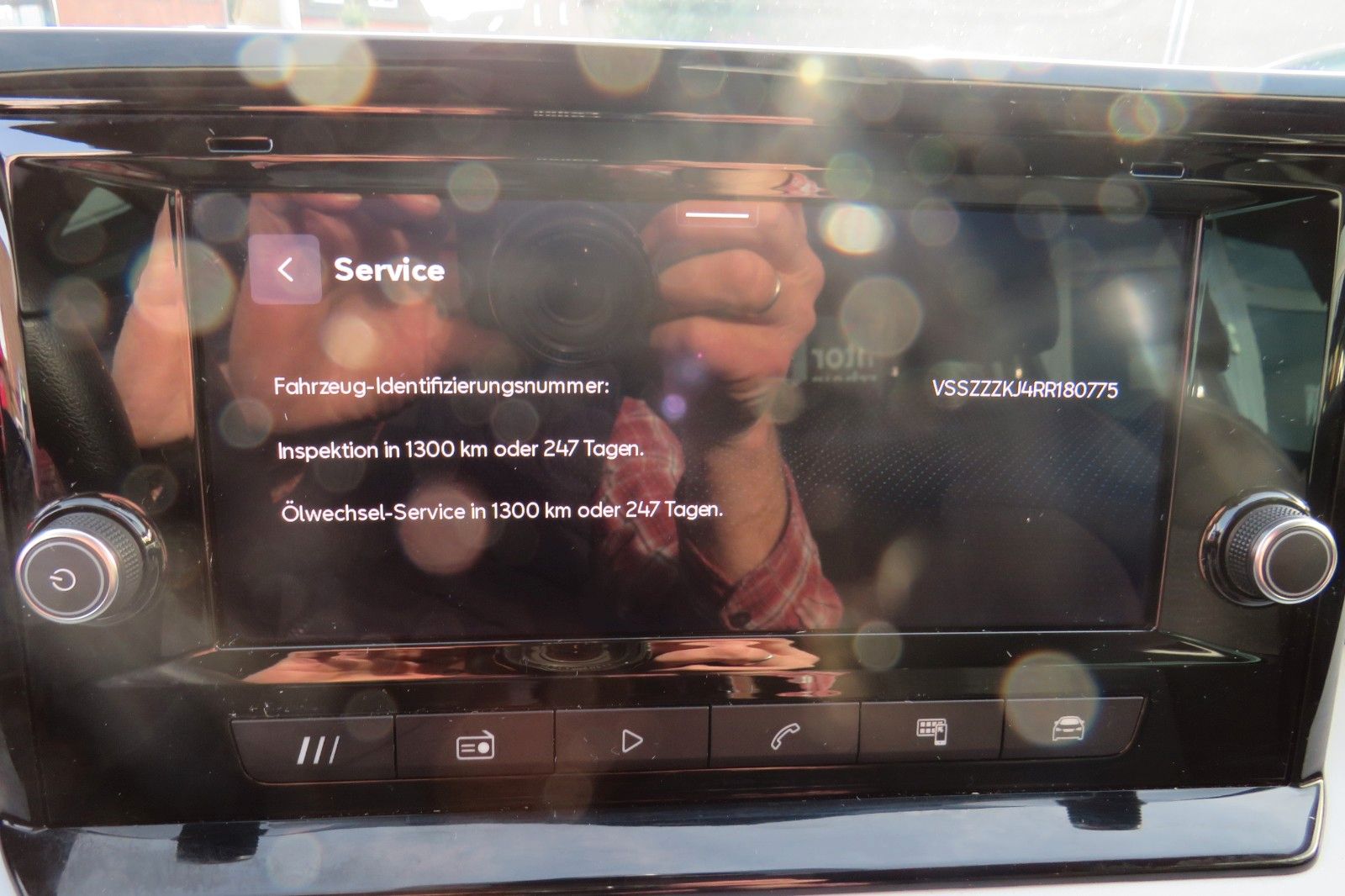 Fahrzeugabbildung SEAT Arona Style DSG GRA KAMERA SITZH. PDC APP-CON 1H