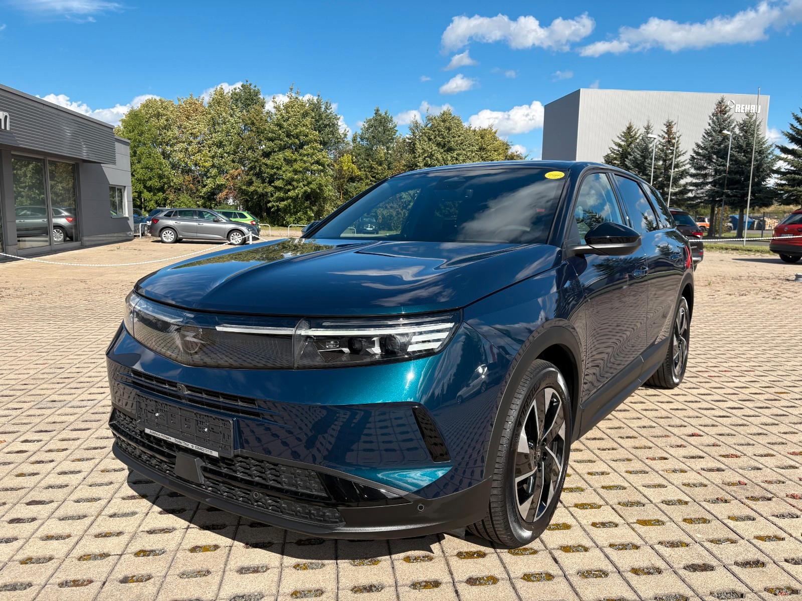 Opel Grandland 1.2 48V Mild-Hybrid 107 kW GS LED/DAB/