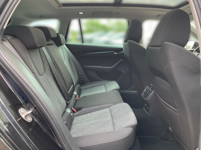 Octavia Combi Ambition 2.0 TDI DSG AHK,Navi,PDC,