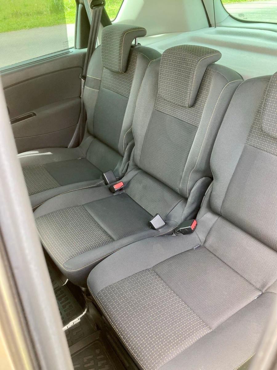 Renault Scenic 2009 — photo 12