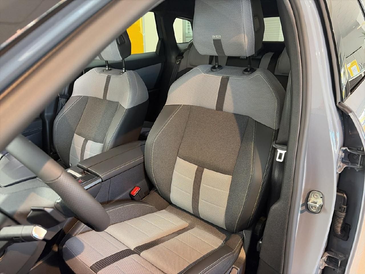 Fahrzeugabbildung Opel Grandland 1,2 GS-Line MildHybrid